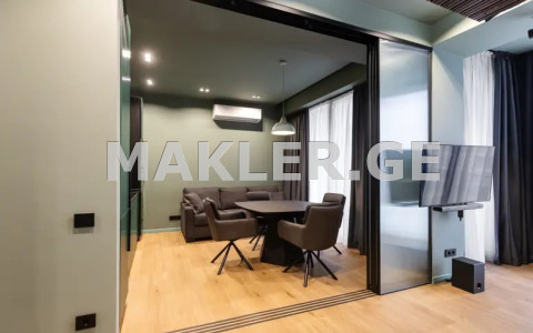  ქირავდება 2 ოთახიანი  ბინა ვაკეში  ზურაბ ავალიშვილის ქუჩაზე 