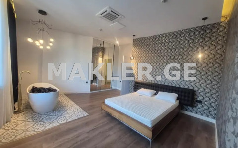  ქირავდება 3 ოთახიანი  ბინა ვაკეში  ი. ჭავჭავაძის გამზ. 