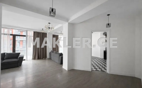  ქირავდება 5 ოთახიანი  ბინა ვაკეში  გიორგი დანელიას ქუჩაზე 