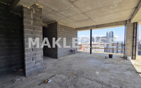  იყიდება მშენებარე ბინა ვაკეში  გიორგი დანელიას ქუჩაზე 