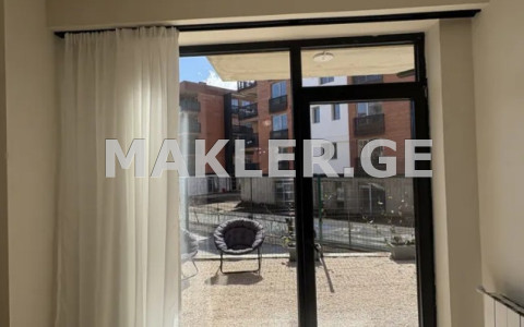  Продается 2 комнатная  Квартира на Озере Лиси  Улица Авто Варази 