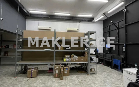  Сдаётся 210 m² площадь Коммерческая площадь в Сабуртало  на ул. Нуцубидзе 