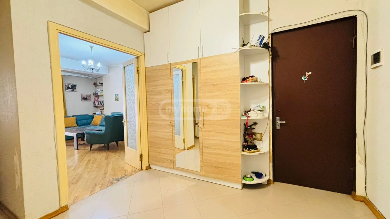  Satılık 3   Daire in Vake dist.  in Barnovi st. 