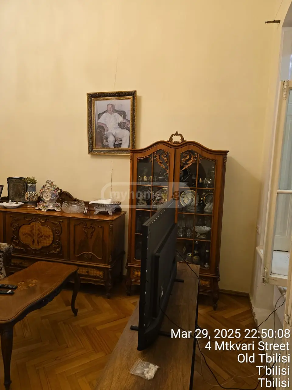  Satılık 4   Daire in Mtatsminda dist. (Old Tbilisi)  in Mtkvari st. 