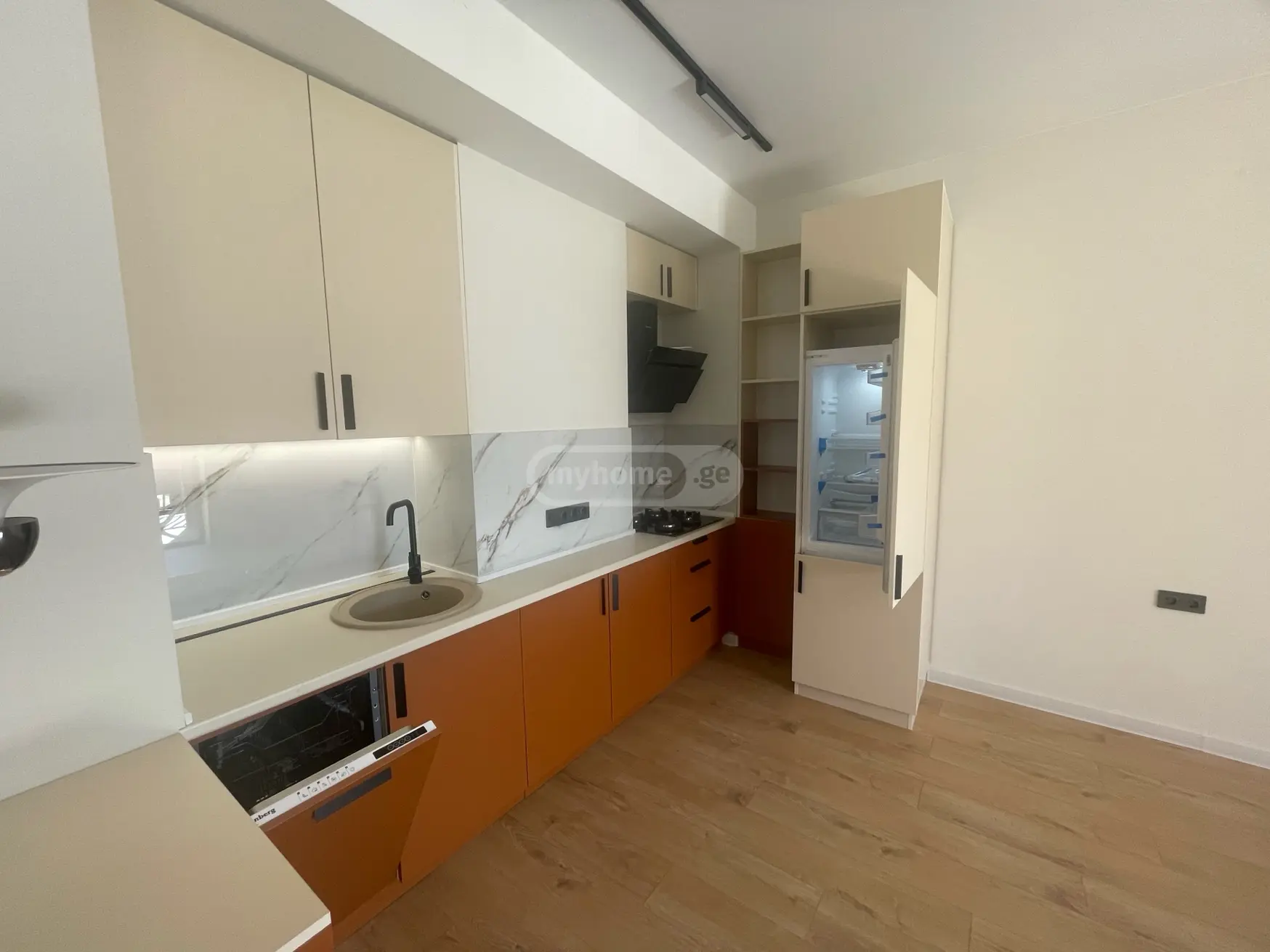  For Sale 2 room  Apartment in Saburtalo dist.  In Fermtserta St. 