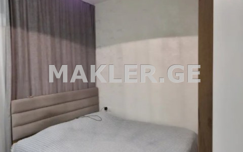  Продается 2 комнатная  Квартира в Ваке  На Ул. Паата Датуашвили 