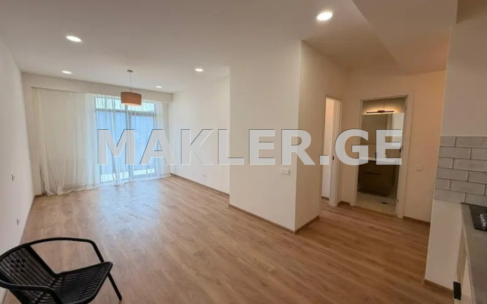  იყიდება 2 ოთახიანი  ბინა საბურთალოზე