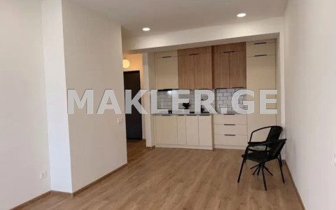  იყიდება 2 ოთახიანი  ბინა საბურთალოზე