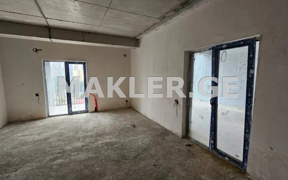  Продается 3 комнатная  Квартира в Сабуртало  на ул. Еули 