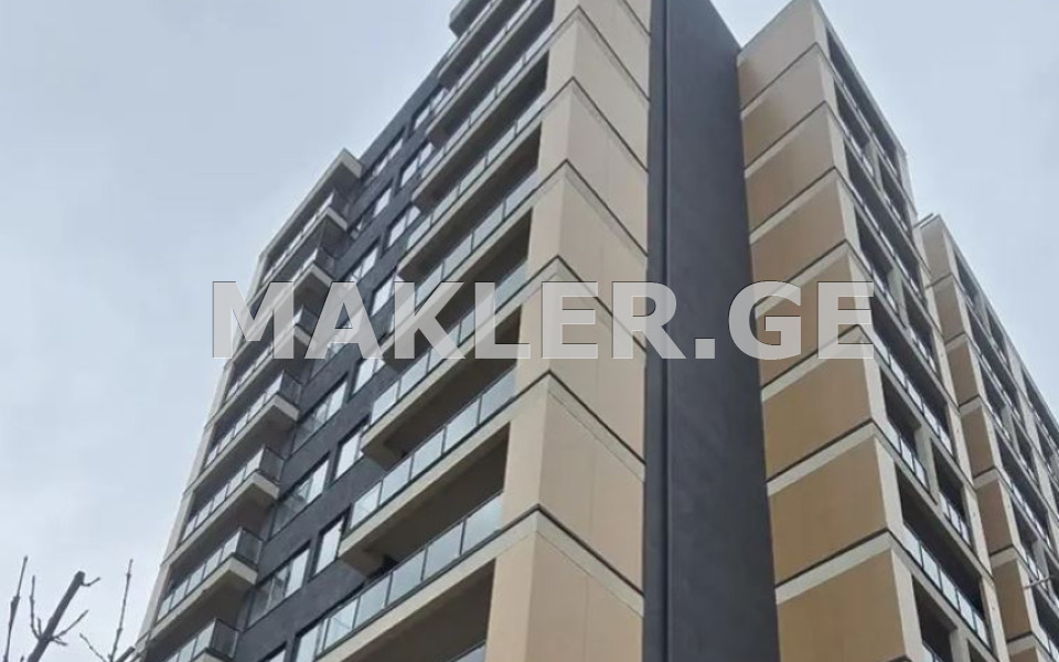  იყიდება 4 ოთახიანი  ბინა ორთაჭალაში  ნადიკვარის ქუჩაზე 