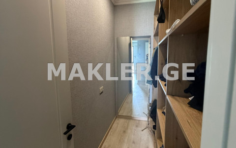  Сдаётся 4 комнатная  Квартира в Ваке  в пов. Церетели 