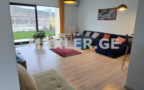  ქირავდება 180 m² ფართობის საკუთარი სახლი ლისის ტბაზე