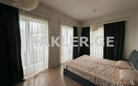  ქირავდება 2 ოთახიანი  ბინა ბაგებში  წყნეთის გზატკეცილზე 