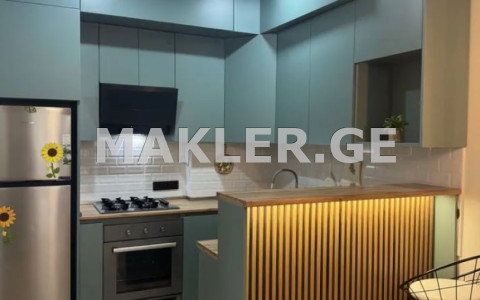  Продается 2 комнатная  Квартира в Ортачале  на ул. Надиквари 