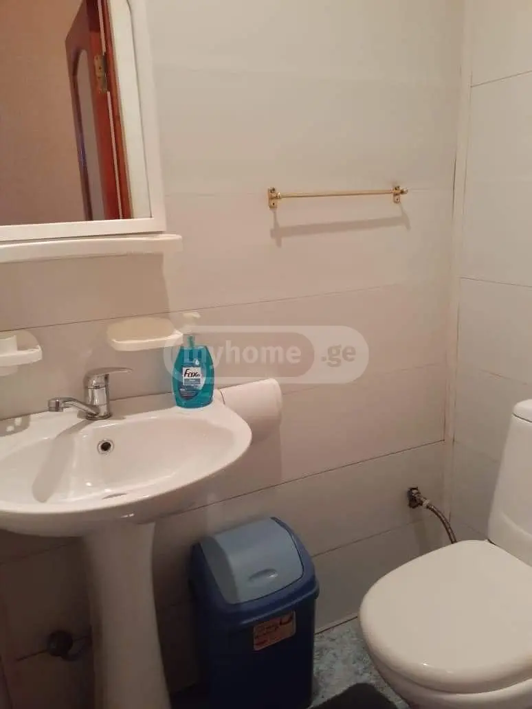  For Sale 5 room  Apartment in Ortachala  in Baazovi st. 