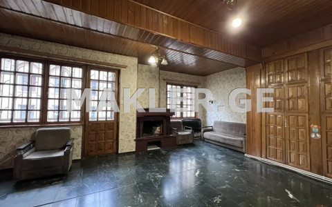  Продается 3 комнатная  Квартира в Сабуртало  на пр. Важа-Пшавела 