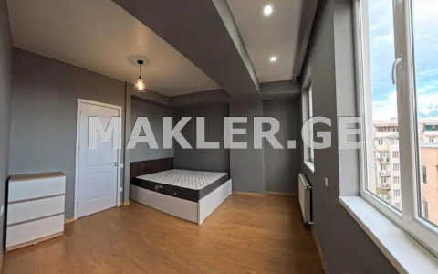  Продается 2 комнатная  Квартира в Ваке  на ул. А.Размадзе 