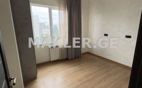  Продается 3 комнатная  Квартира в Ортачале  на ул. Гулуа 