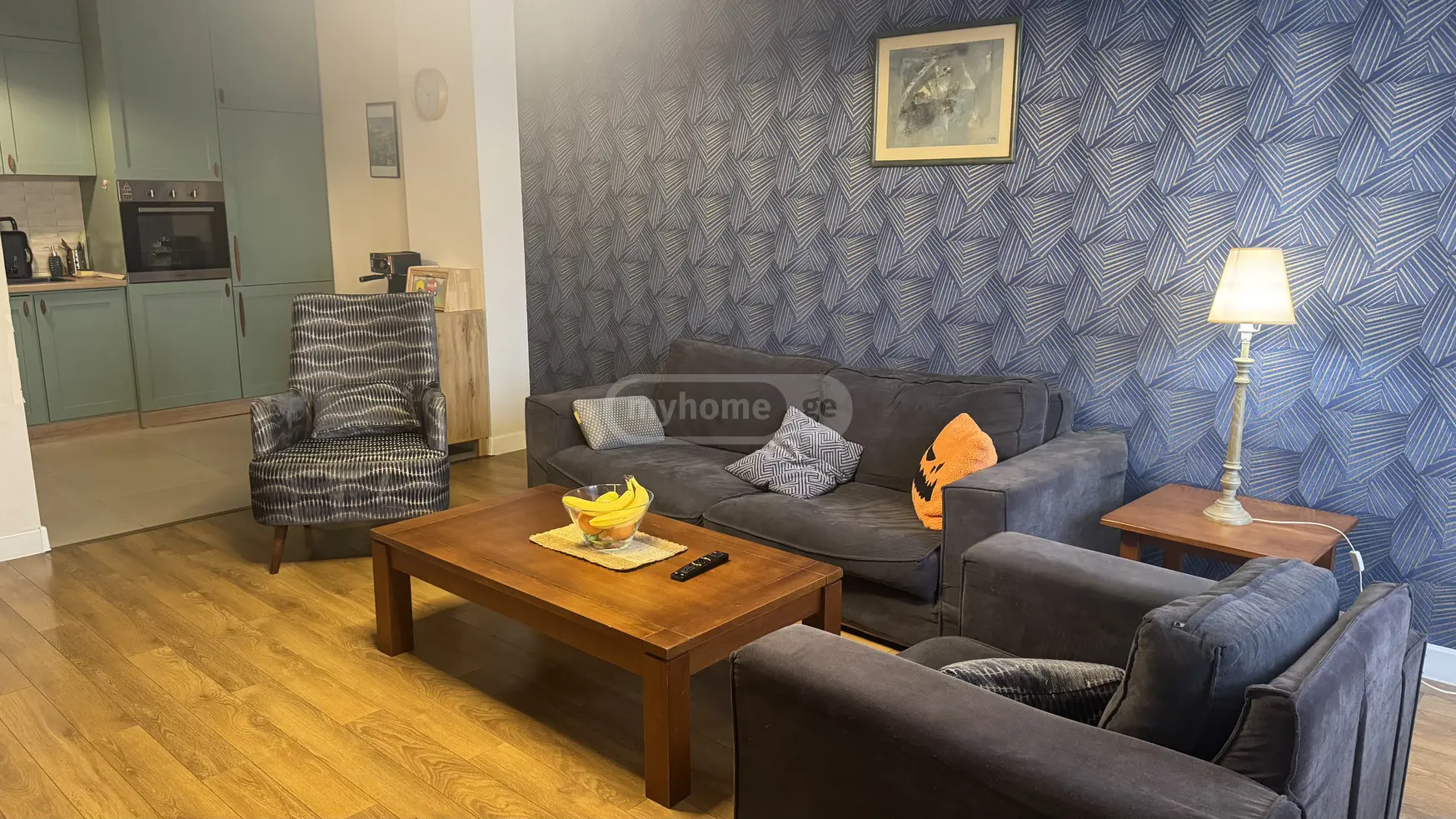  ქირავდება 4 ოთახიანი  ბინა საბურთალოზე  კ. ქუთათელაძის ქუჩაზე 