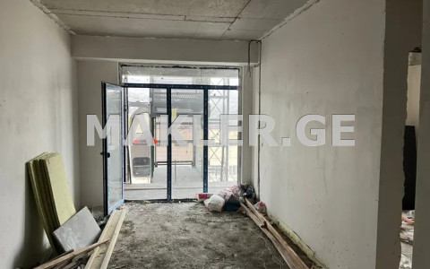  იყიდება 2 ოთახიანი  ბინა საბურთალოზე  ანა პოლიტკოვსკაიას ქუჩაზე 