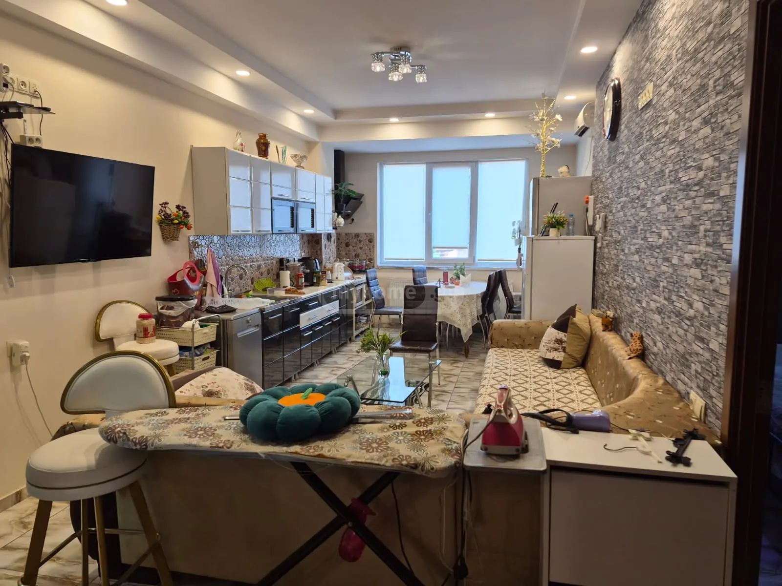  For Sale 2 room  Apartment in Krtsanisi