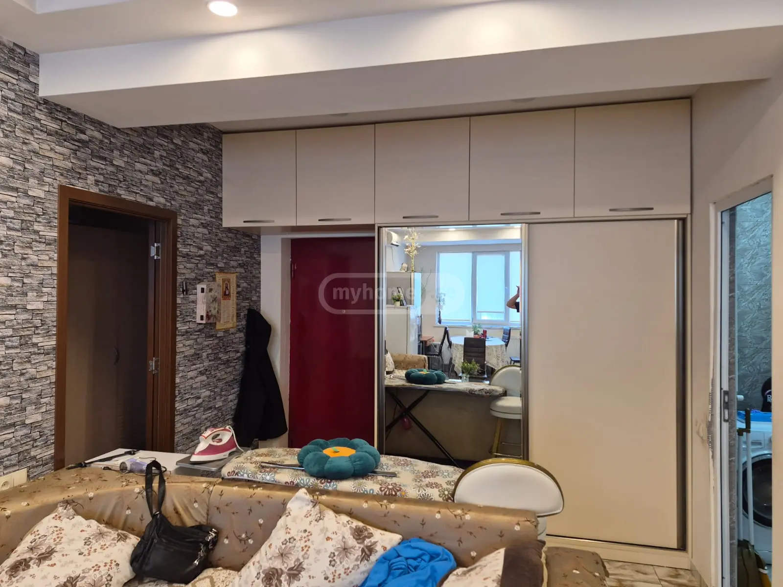  For Sale 2 room  Apartment in Krtsanisi