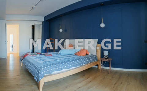  For Sale 2 room  Apartment in Vake dist.  in Tskhvedadze st. 