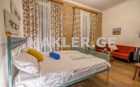  For Sale 325 m² space Commercial space in Sololaki dist. (Old Tbilisi)  in Tumaniani st. 