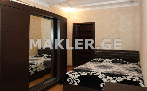  For Rent 3 room  Apartment in Vake dist.  in Kipshidze st. 