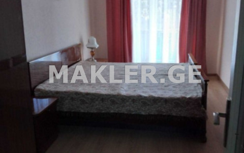  For Sale 3 room  Apartment in Saburtalo dist.  in Tamarashvili st. 