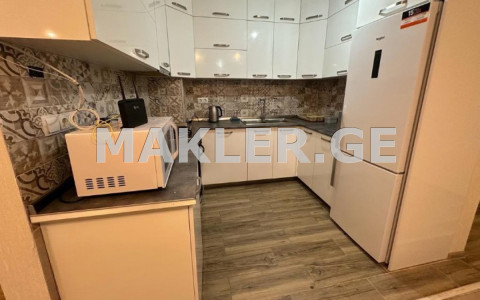  For Sale 4 room  Apartment in Saburtalo dist.  in Nutsubidze st. 