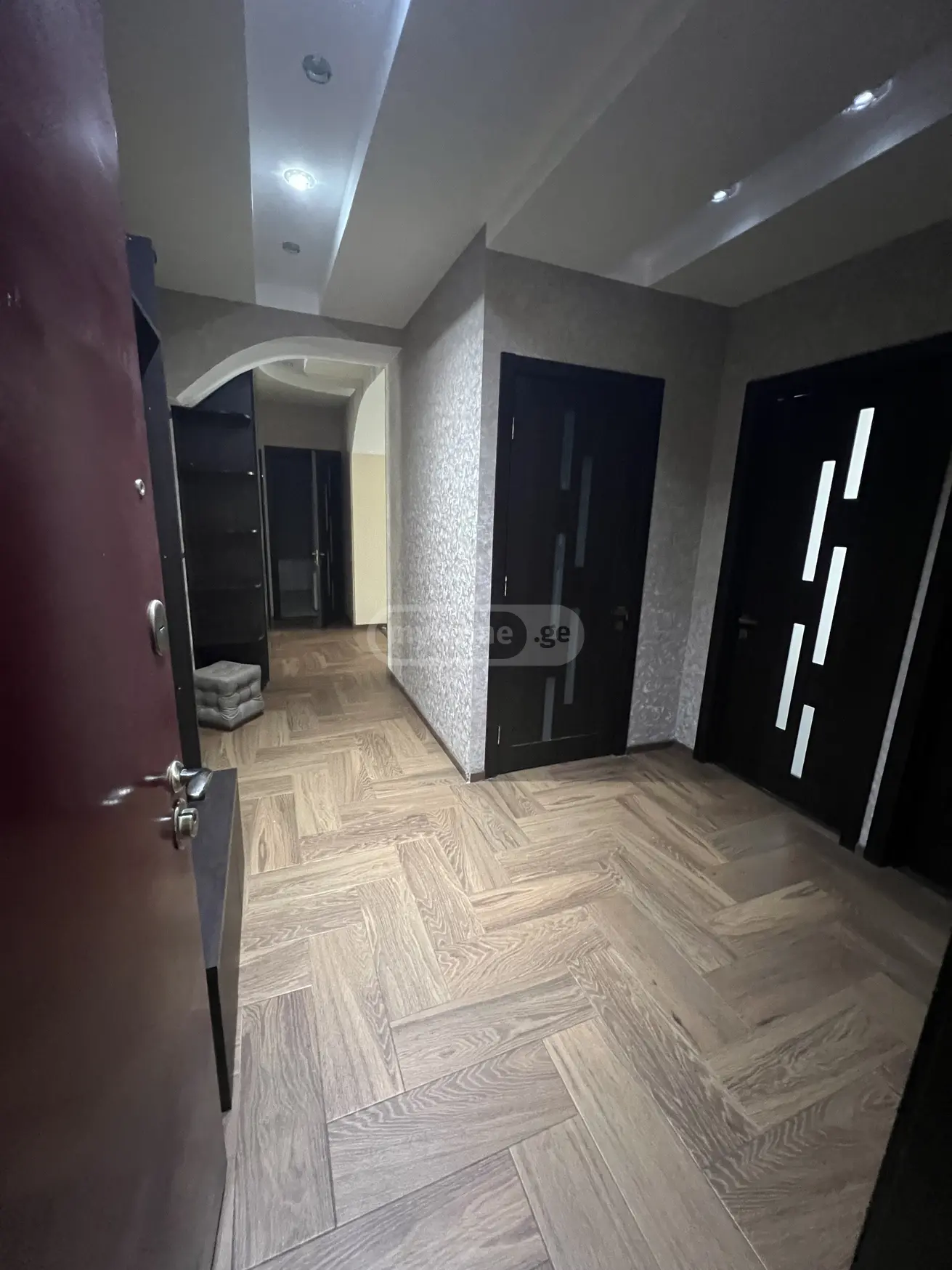  Продается 3 комнатная  Квартира в Навтлуги  на ул. Додашвили 