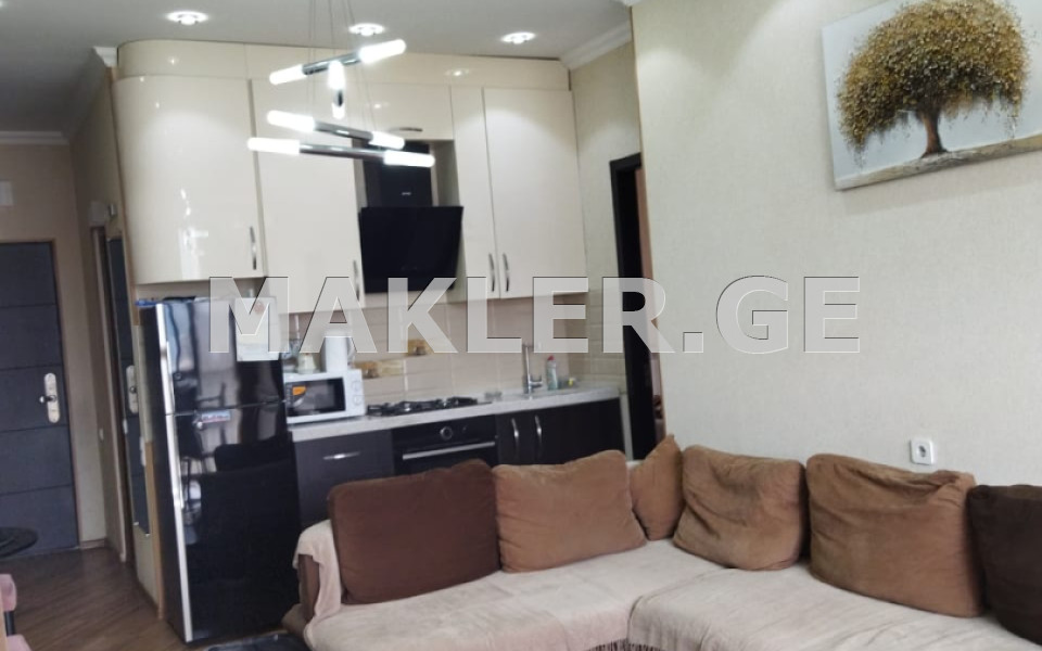  Продается 3 комнатная  Квартира в Сабуртало  на ул. Нуцубидзе 