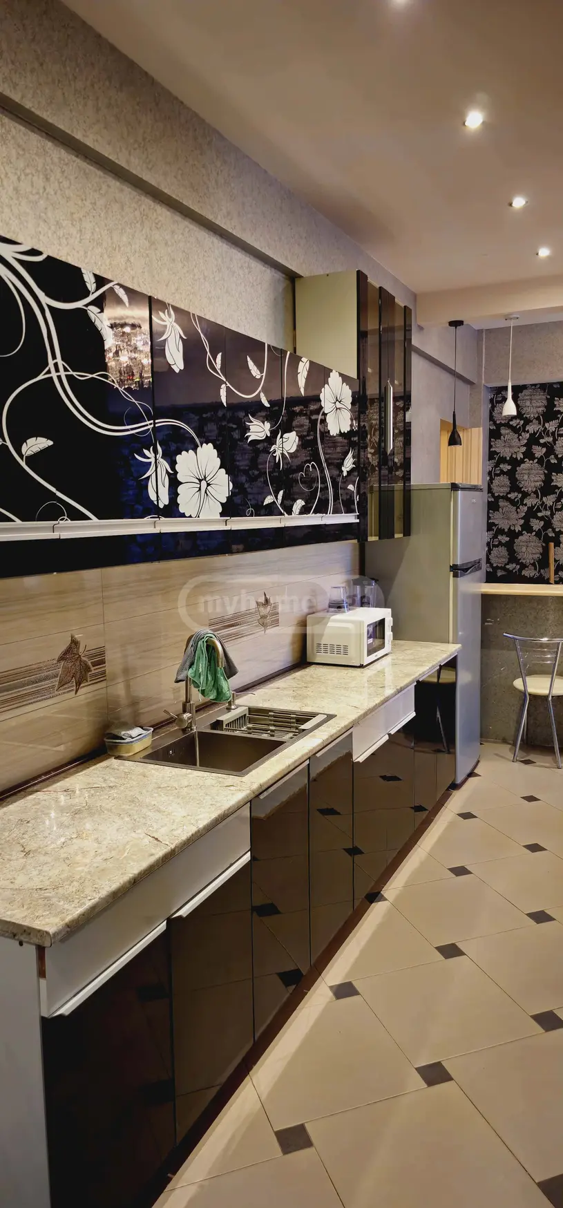  Kiralık 3   Daire in Saburtalo dist.  in Ana Politkovskaya st. 