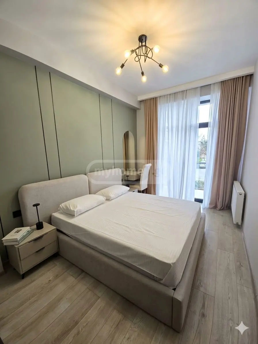  ქირავდება 2 ოთახიანი  ბინა საბურთალოზე  პეკინის გამზირზე 