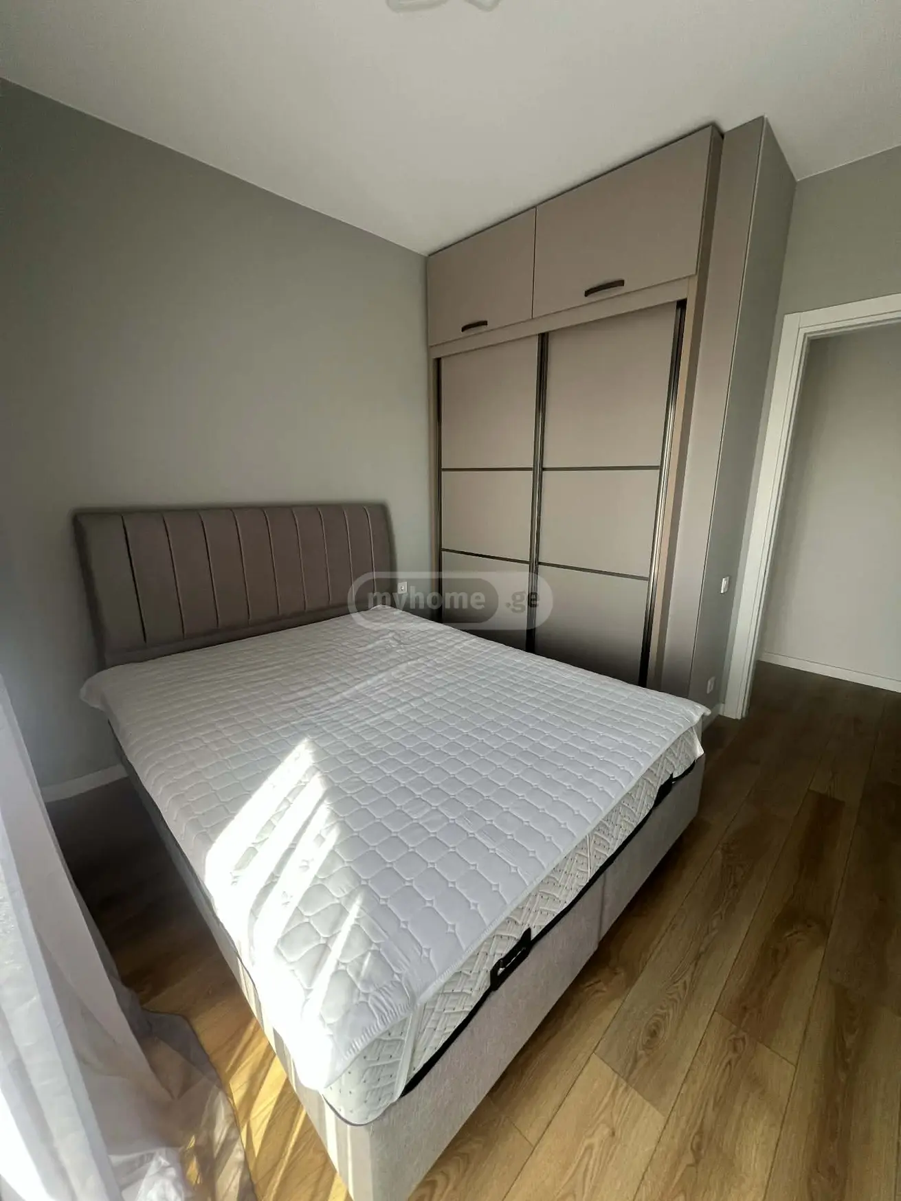  For Rent 3 room  Apartment in Saburtalo dist.  in Gelovani avenue 