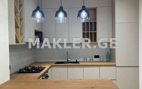  იყიდება 2 ოთახიანი  ბინა კრწანისში  კრწანისის ქუჩაზე 