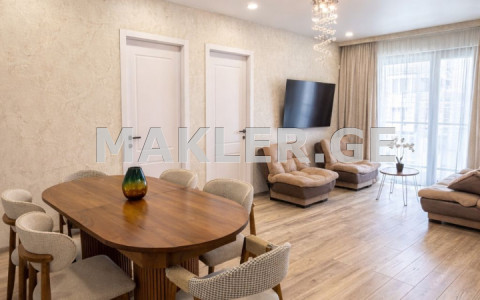  იყიდება 4 ოთახიანი  ბინა თბილისში