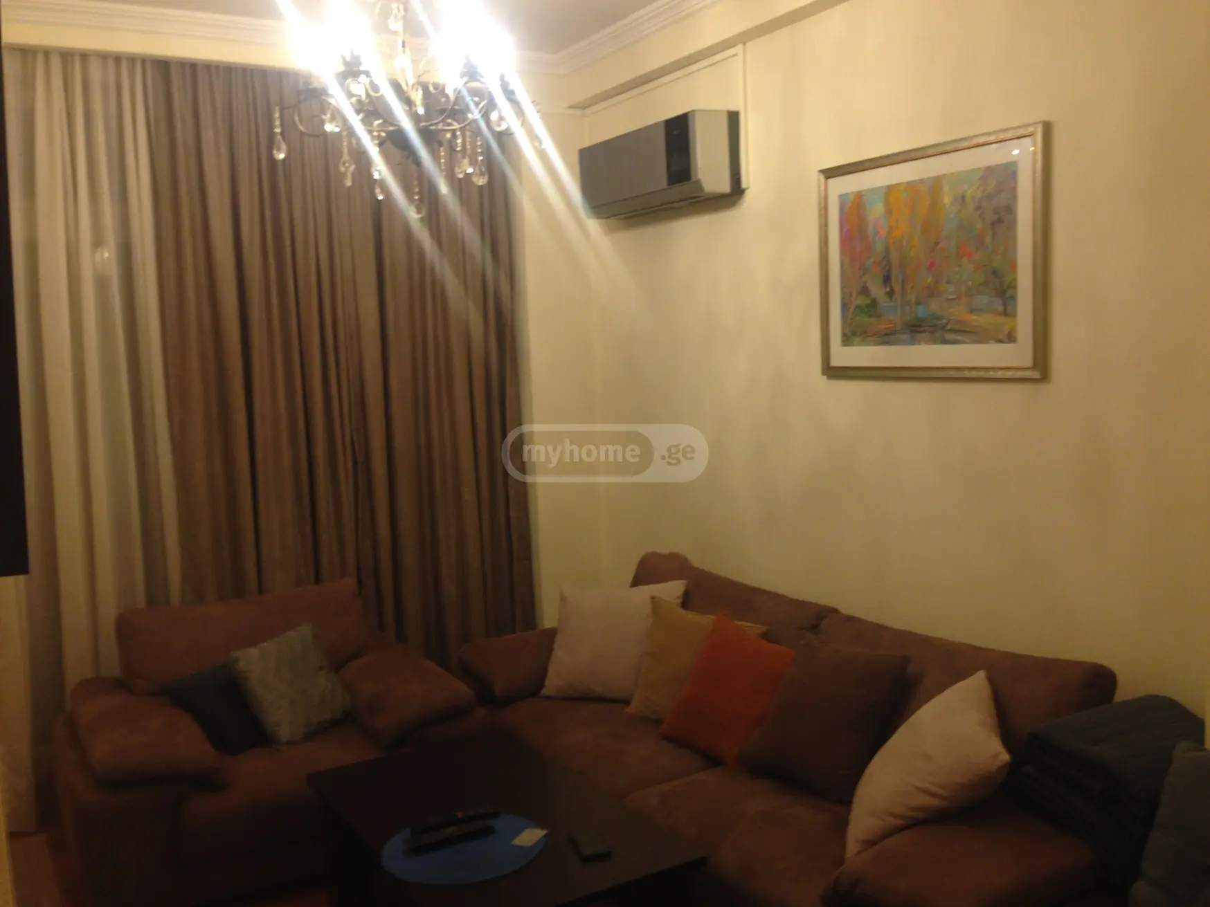  იყიდება 2 ოთახიანი  ბინა ვერაზე  ქუჩიშვილის ქუჩაზე 