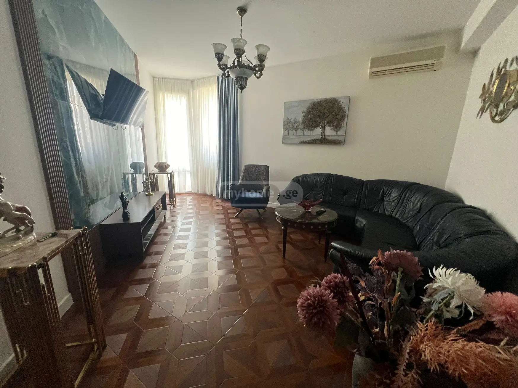  ქირავდება 3 ოთახიანი  ბინა საბურთალოზე  ვაჟა-ფშაველას გამზირზე 