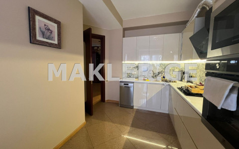  For Rent 3 room  Apartment in Saburtalo dist.  in Vazha-pshavela avenue 