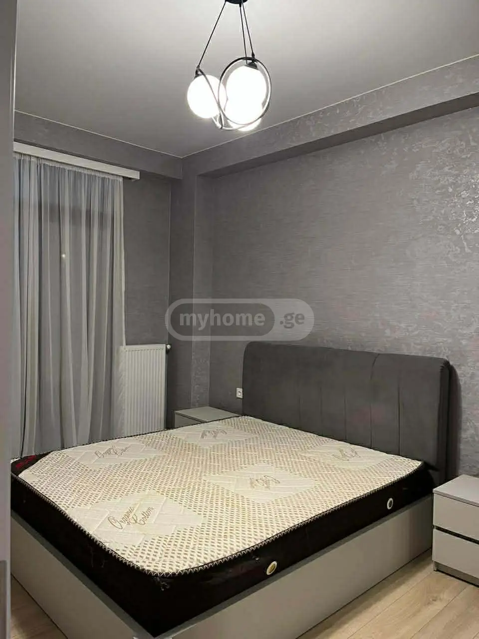  ქირავდება 3 ოთახიანი  ბინა საბურთალოზე  ანა პოლიტკოვსკაიას ქუჩაზე 