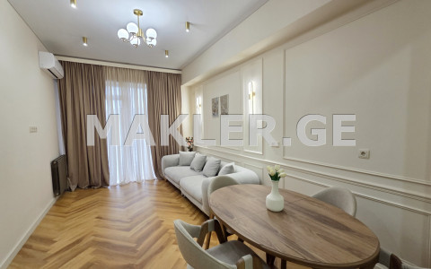  Satılık 2   Daire in Vake dist.  Paata Datuashvili St. 