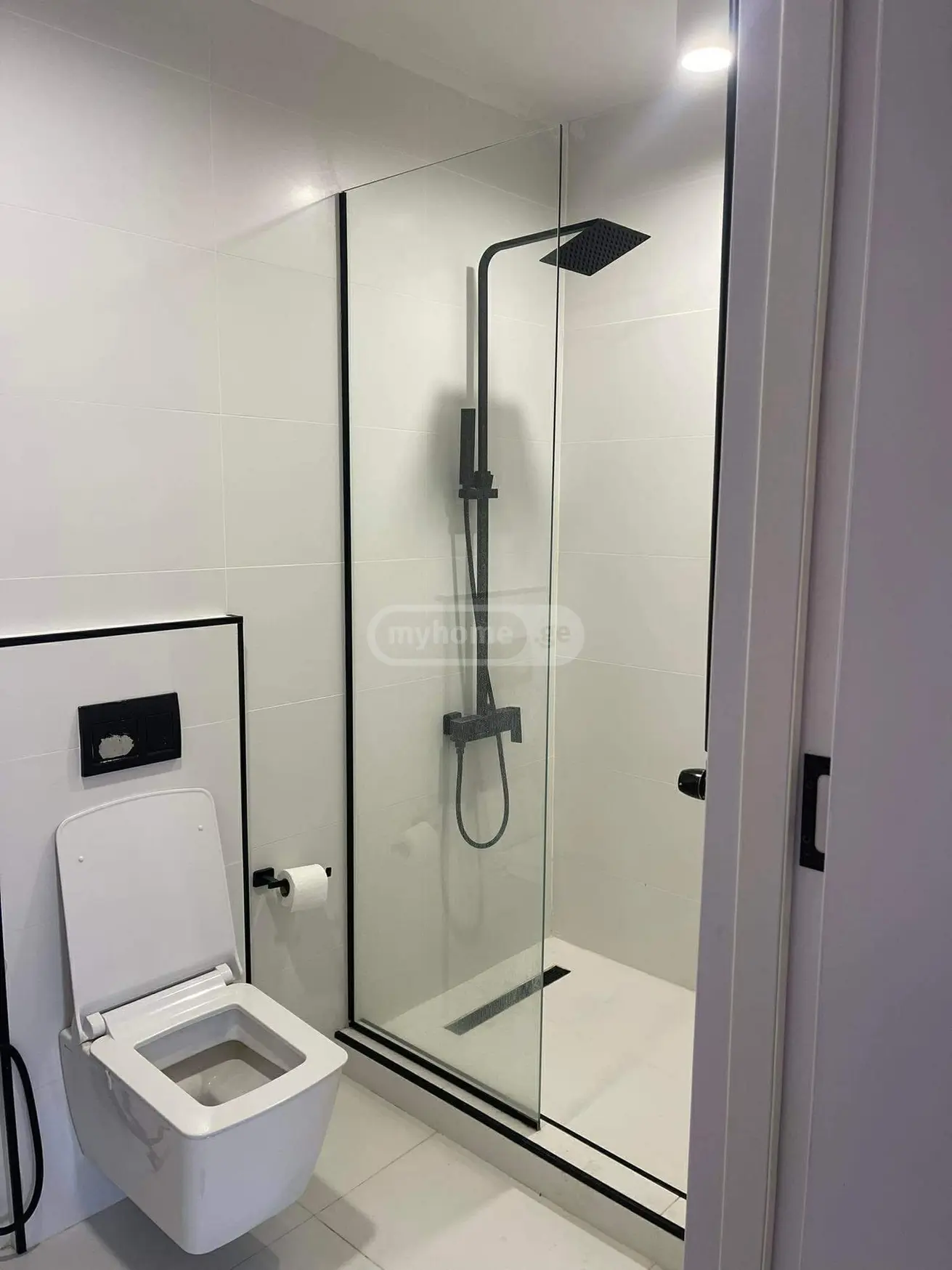  Сдаётся 2 комнатная  Квартира в Ваке  на ул. Палиашвили 