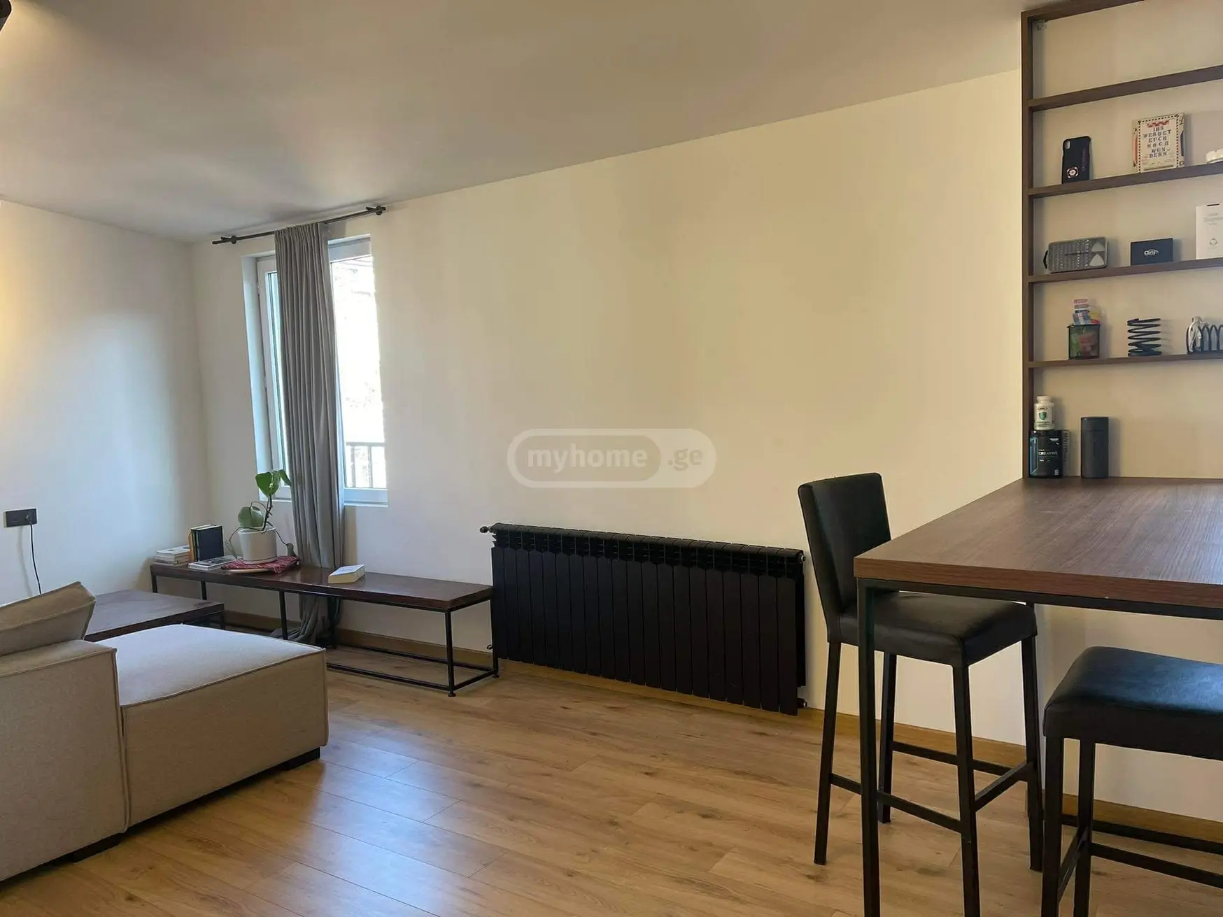  Сдаётся 2 комнатная  Квартира в Ваке  на ул. Палиашвили 