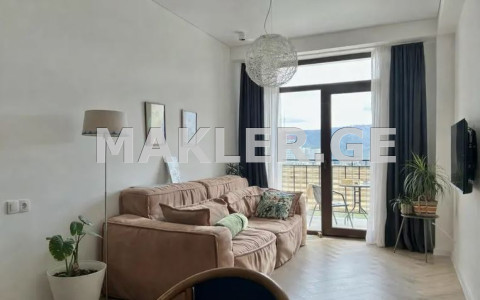  იყიდება 2 ოთახიანი  ბინა ელიაზე  საინგილოს ქუჩაზე 