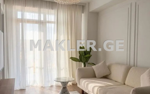  იყიდება 2 ოთახიანი  ბინა ისანში  ნავთლუღის ქუჩაზე 