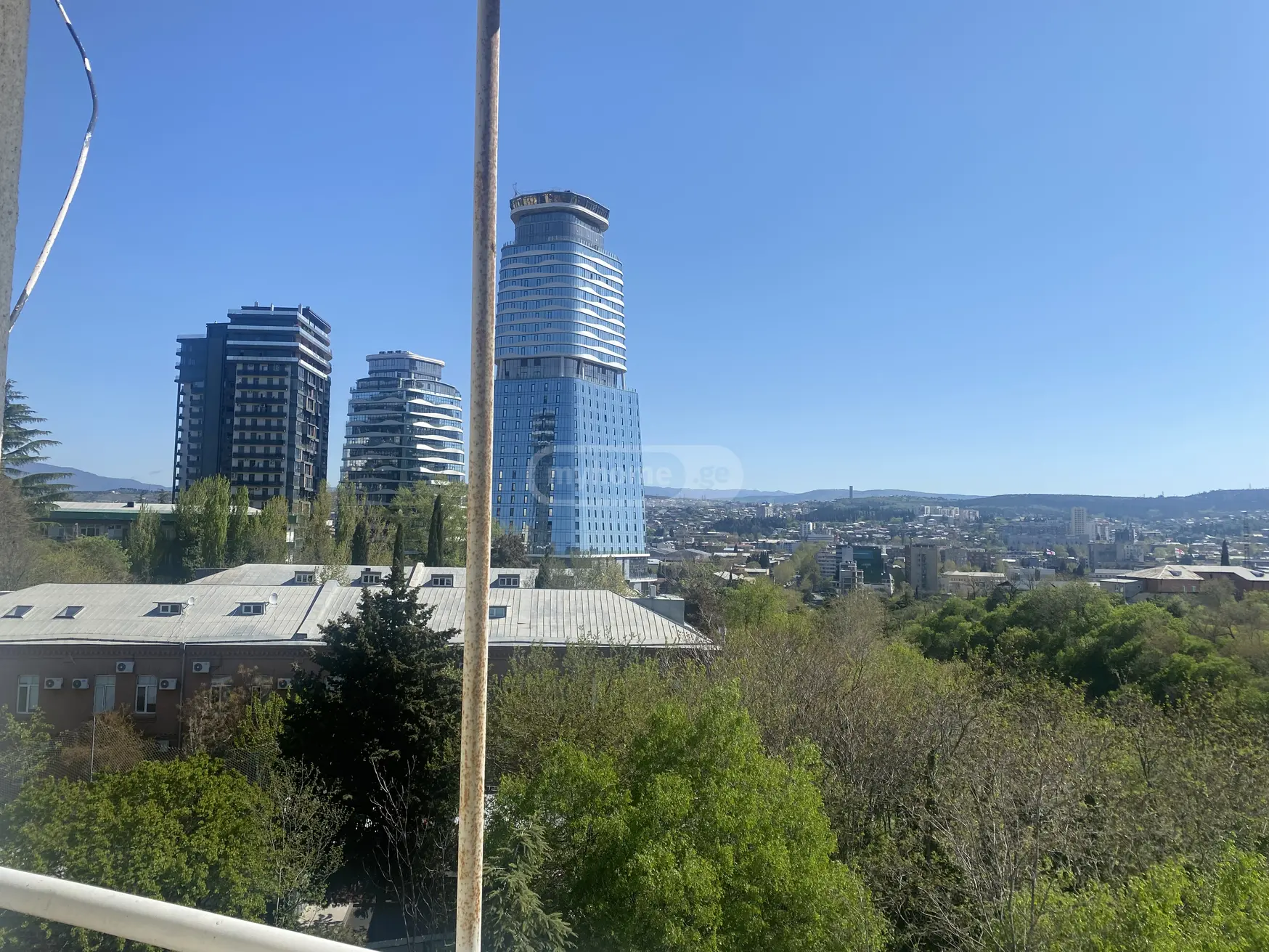  For Rent 3 room  Apartment in Saburtalo dist.  in M.Aleksidze st. 