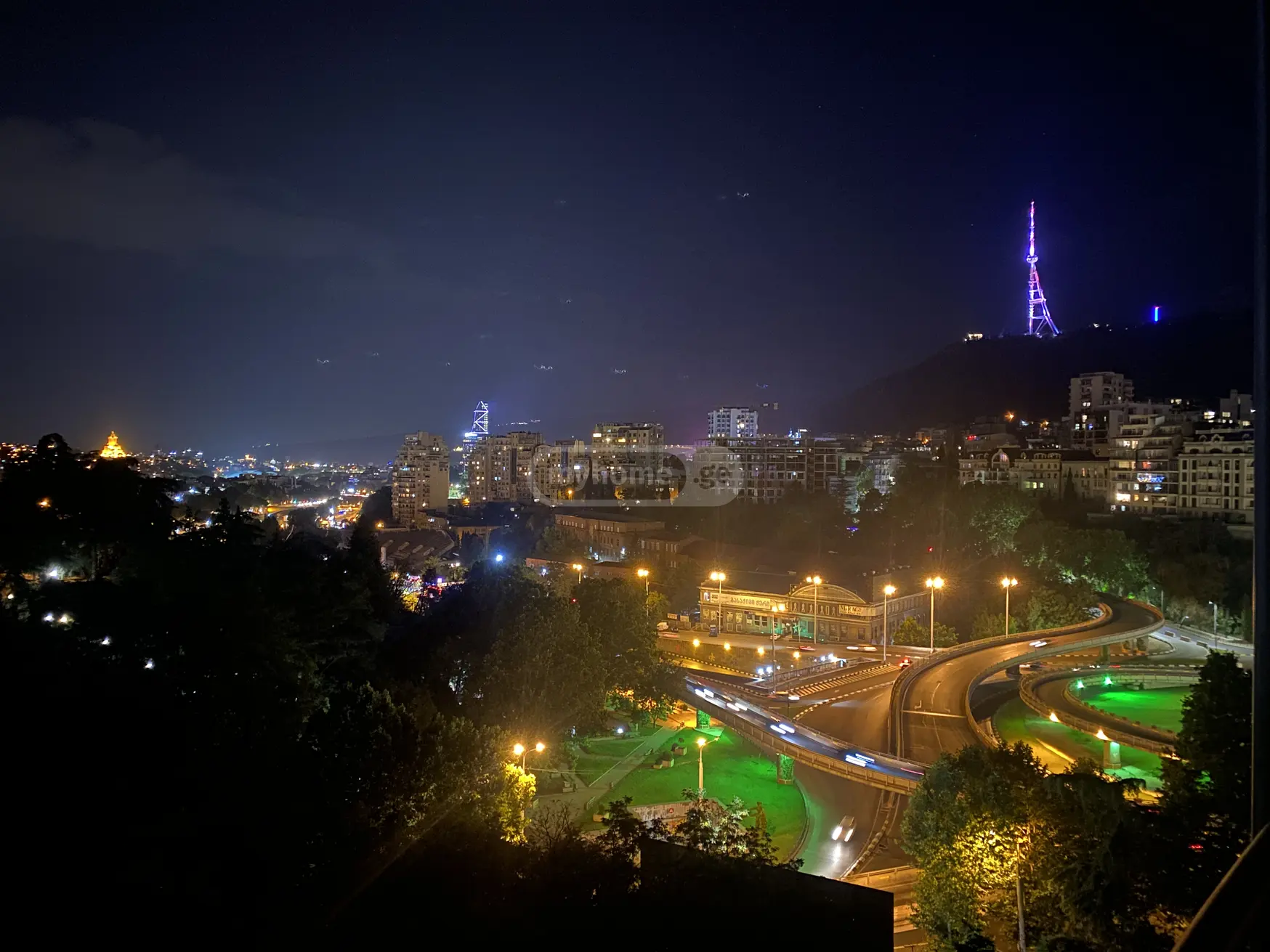  For Rent 3 room  Apartment in Saburtalo dist.  in M.Aleksidze st. 