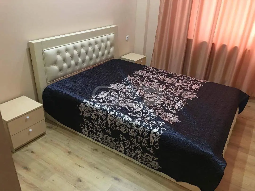  For Rent 3 room  Apartment in Saburtalo dist.  on Kostava st. 